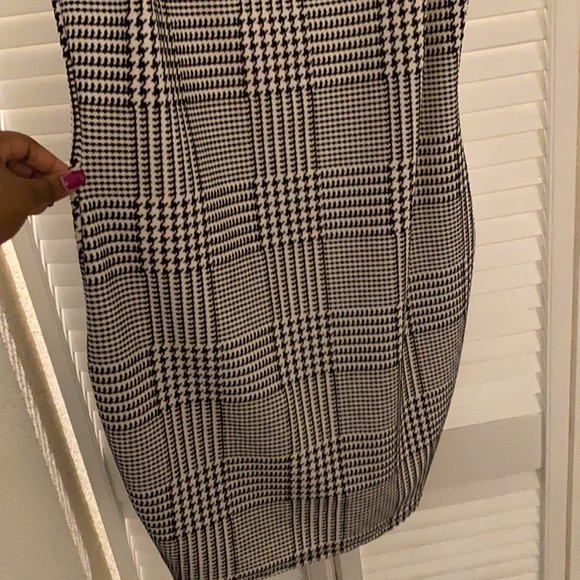 Fashion nova houndstooth dress size 1xl - Picture 3 of 3